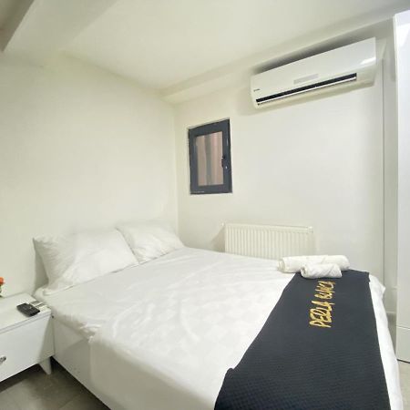 Ferienwohnung Comfortable And Central Studio Flat In Beyoglu Istanbul Exterior foto