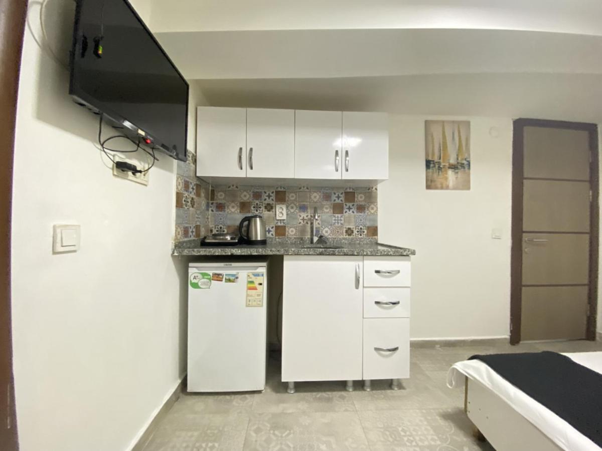 Ferienwohnung Comfortable And Central Studio Flat In Beyoglu Istanbul Exterior foto